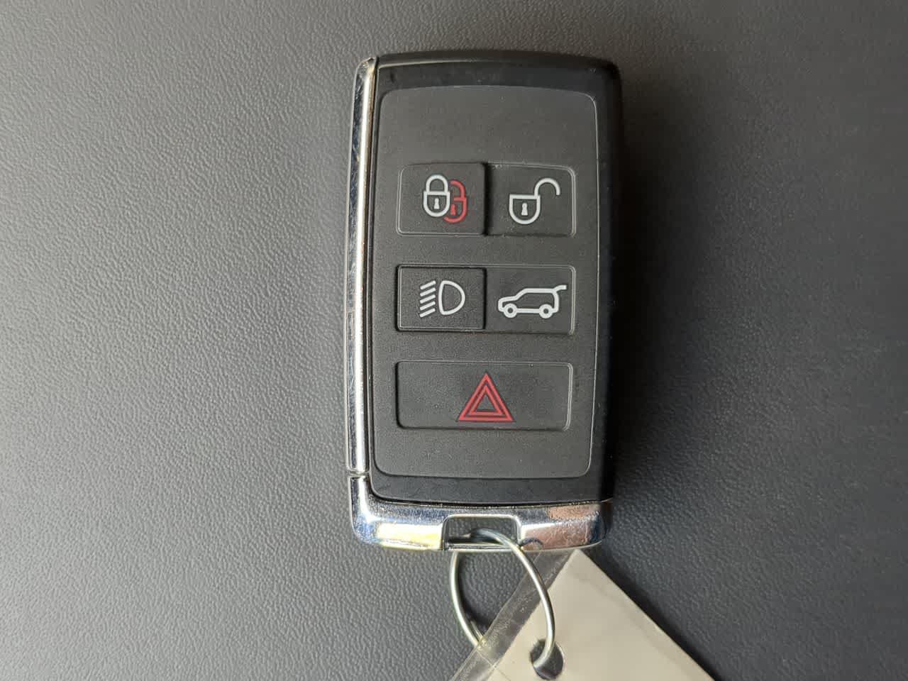Certified 2025 Land Rover Range Rover Sport SE AWD/4WD image 36