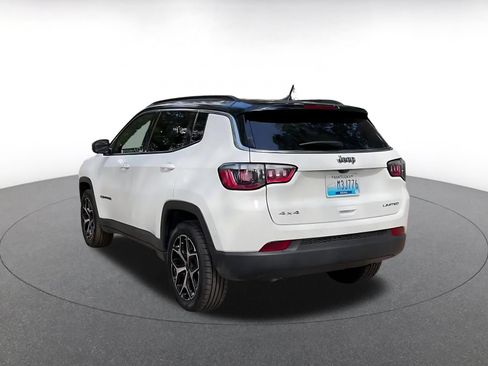 Used 2025 Jeep Compass Limited AWD/4WD image 11