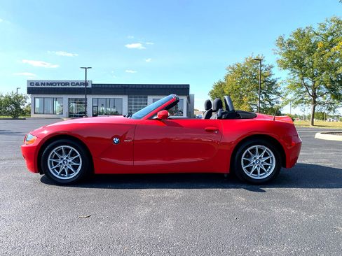 Used 2004 BMW Z4 2.5i image 15