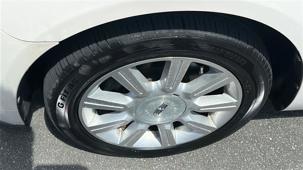 Used 2012 Lincoln MKZ Hybrid FWD image 17