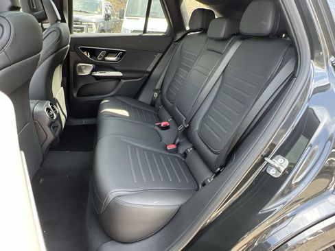 New 2026 Mercedes-Benz GLC 300 4MATIC image 23