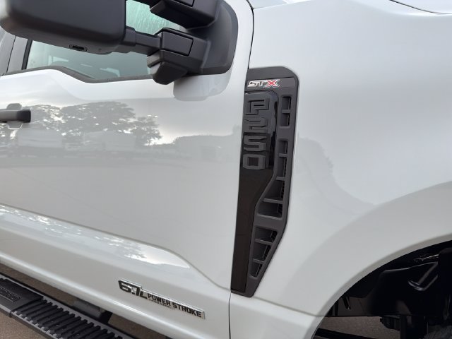 New 2026 Ford F250 XL w/ STX Appearance Package AWD/4WD image 11