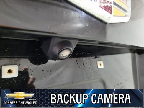 Used 2021 Cadillac XT4 Luxury w/ Driver Awareness Package image 7