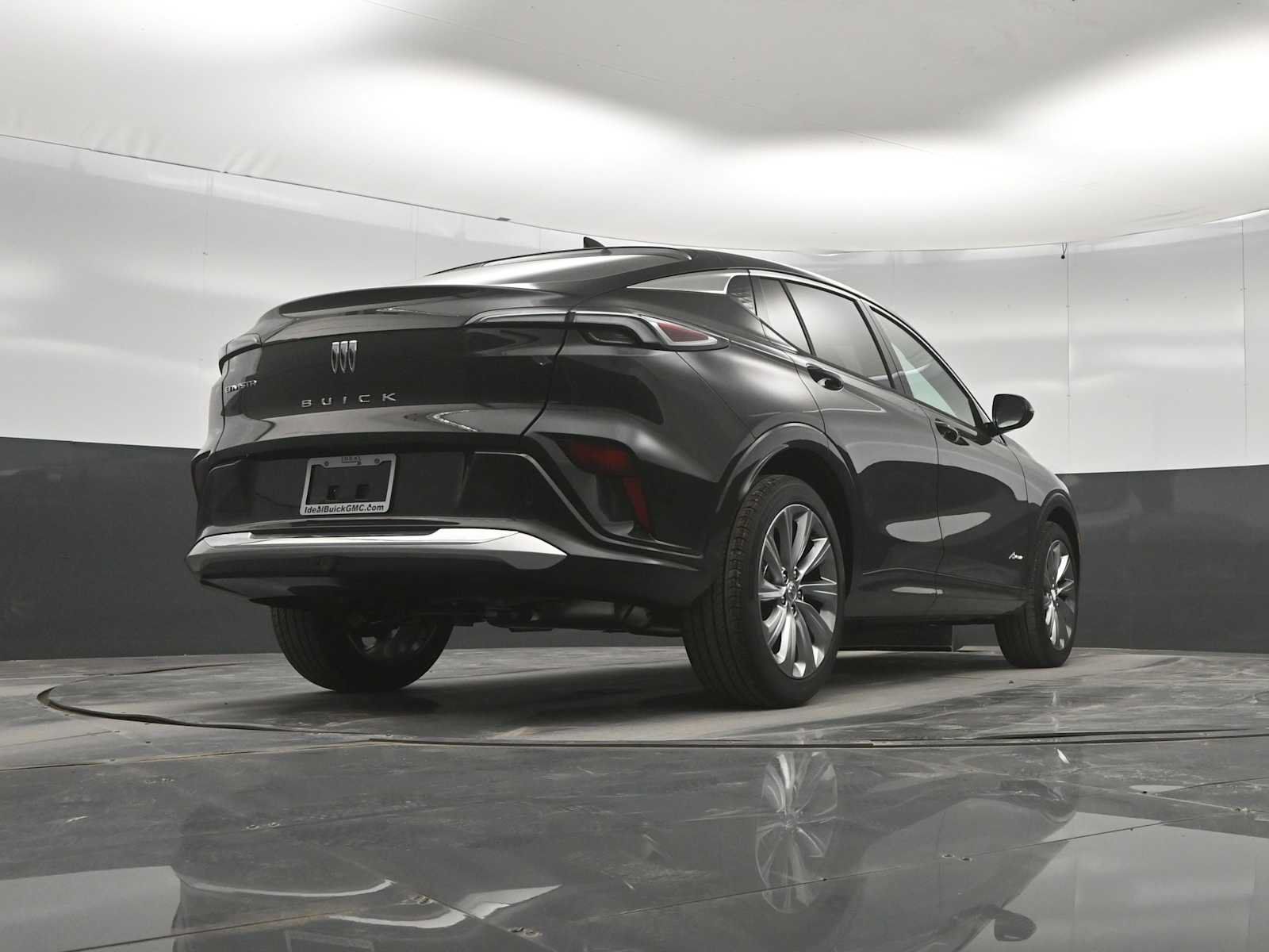 New 2026 Buick Envista Avenir FWD image 22