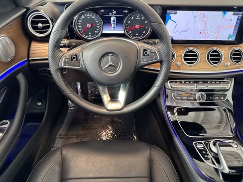 Certified 2017 Mercedes-Benz E 300 image 21