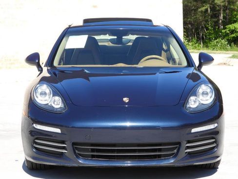 Used 2014 Porsche Panamera 4 AWD/4WD image 34