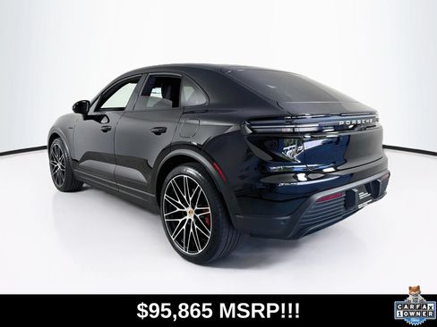 Used 2025 Porsche Macan 4S Electric AWD/4WD image 5