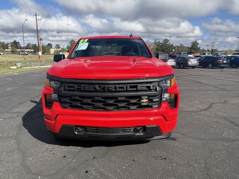 Used 2023 Chevrolet Silverado 1500 Custom image 4
