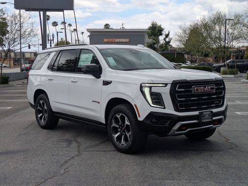New 2026 GMC Yukon AT4 w/ AT4 Premium Plus Package AWD/4WD image 7