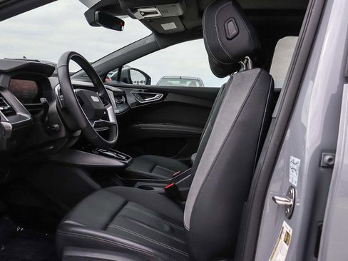 Used 2023 Audi Q4 e-tron Prestige w/ Black Optic Package AWD/4WD image 23