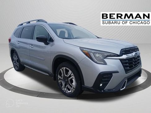 Used 2026 Subaru Ascent Touring AWD/4WD image 2