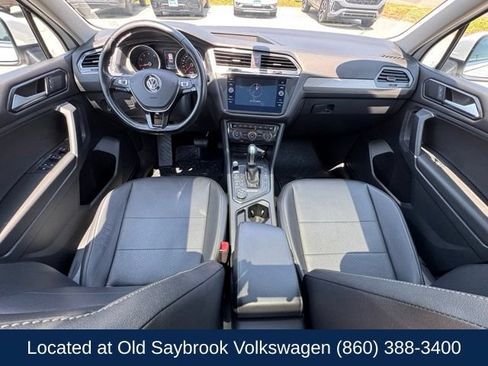 Used 2018 Volkswagen Tiguan SE w/ Panoramic Sunroof Package AWD/4WD image 13