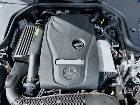 Used 2017 Mercedes-Benz E 300 image 32