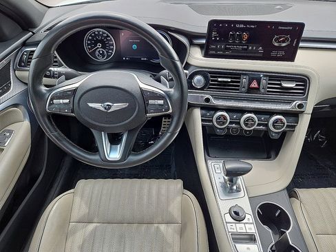 Used 2023 Genesis G70 2.0T w/ Sport Prestige Package RWD image 17