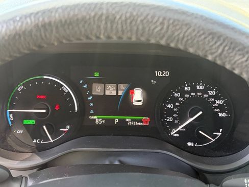 Used 2025 Toyota Sienna XLE FWD image 43