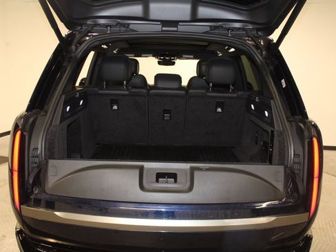 Used 2023 Land Rover Range Rover SE image 44