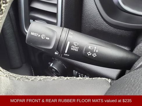 Used 2025 RAM 3500 Laramie image 21