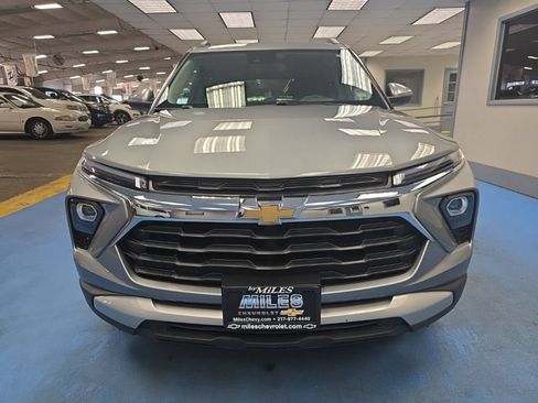 Certified 2025 Chevrolet TrailBlazer LT AWD/4WD image 17