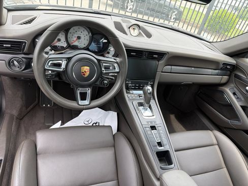 Used 2019 Porsche 911 Targa 4 GTS AWD/4WD image 6