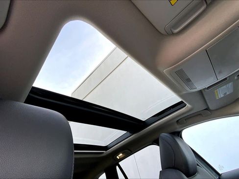 Certified 2025 MAZDA CX-50 AWD 2.5 Hybrid w/ Premium Pkg image 13