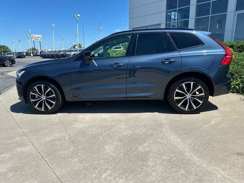Certified 2024 Volvo XC60 B5 Plus w/ Protection Package Premier AWD/4WD image 8