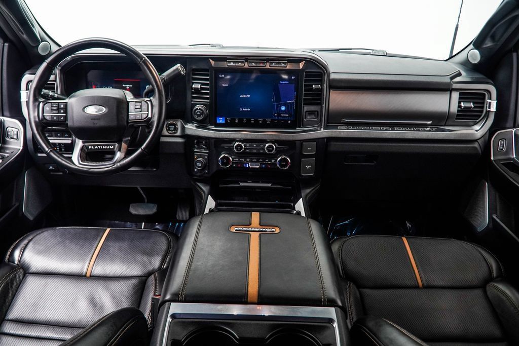 Used 2024 Ford F350 Platinum AWD/4WD image 5
