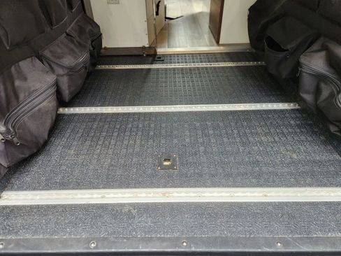 Used 2023 Mercedes-Benz Sprinter 2500 image 24