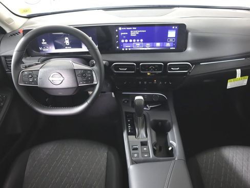 New 2026 Nissan Sentra SV w/ SV Convenience Package image 20