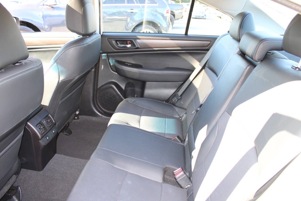 Used 2016 Subaru Legacy 2.5i Limited AWD/4WD image 21