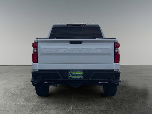 Used 2021 Chevrolet Silverado 1500 LT Trail Boss w/ Convenience Package II AWD/4WD image 6