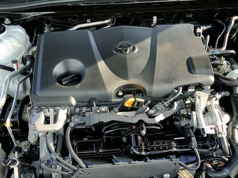 Used 2022 Toyota Camry SE FWD image 35
