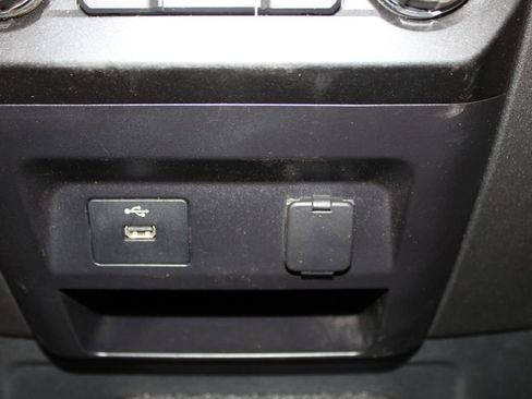 Used 2019 Ford F250 XL w/ STX Appearance Package image 28