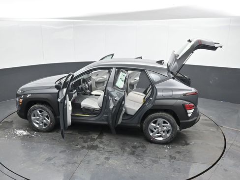 New 2026 Hyundai Kona SE image 54