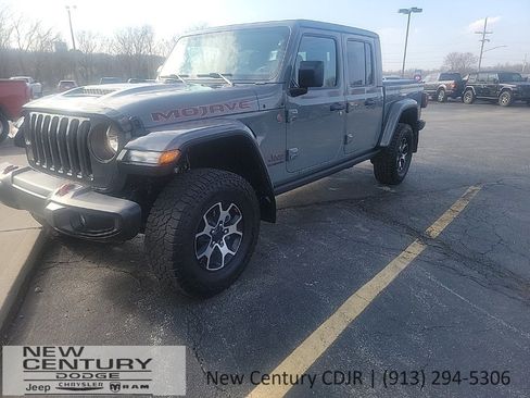 Used 2022 Jeep Gladiator Mojave w/ Cold Weather Group image 1