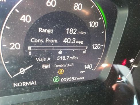 Used 2025 Honda Civic Sport Touring image 10
