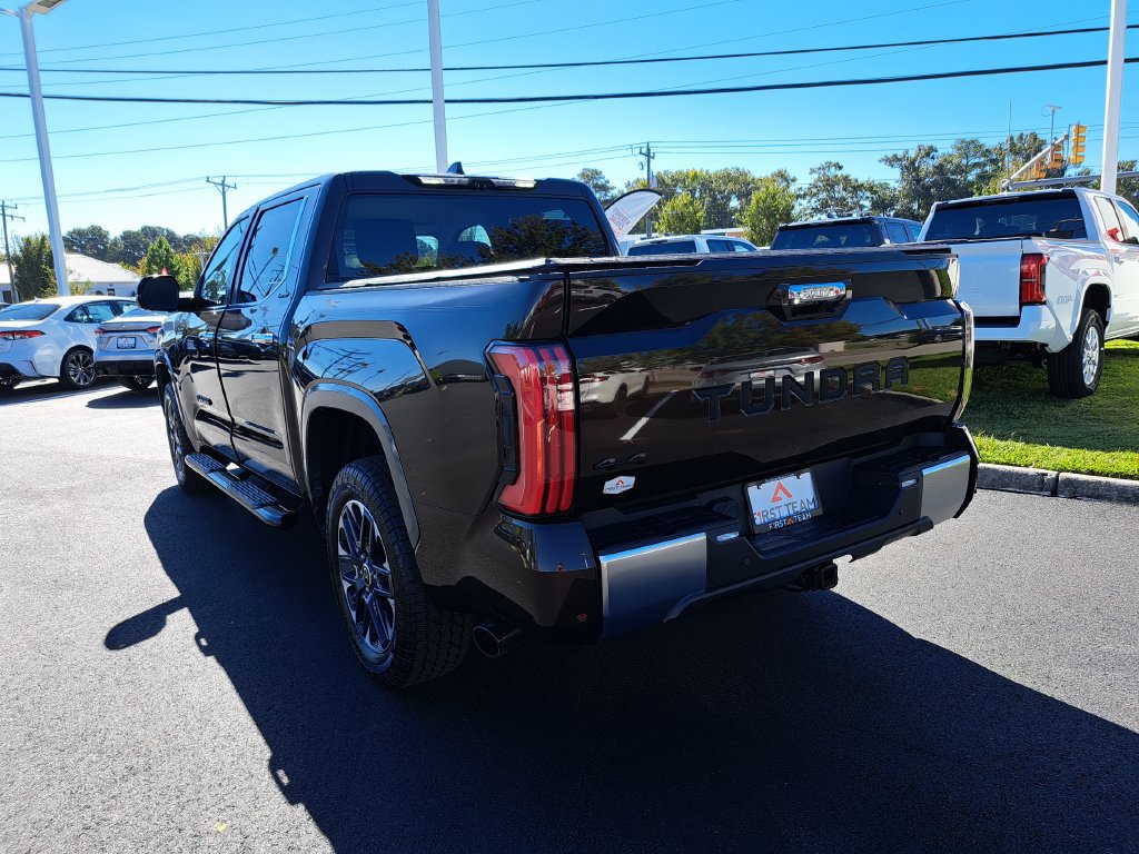 Used 2024 Toyota Tundra Limited AWD/4WD image 11