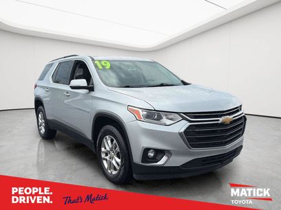 Used 2019 Chevrolet Traverse LT