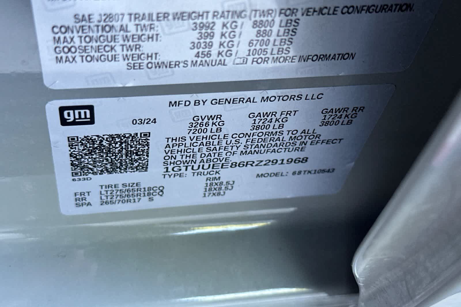Used 2024 GMC Sierra 1500 AT4 w/ Technology Package AWD/4WD image 34