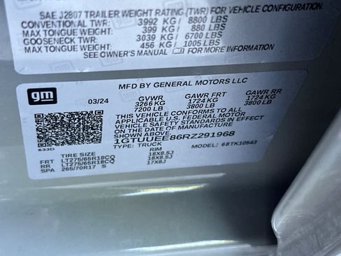 Used 2024 GMC Sierra 1500 AT4 w/ Technology Package AWD/4WD image 34
