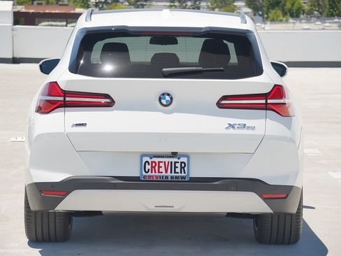 Used 2025 BMW X3 xDrive30i w/ Premium Package image 6