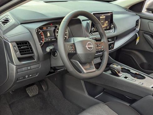 New 2026 Nissan Rogue SV image 3