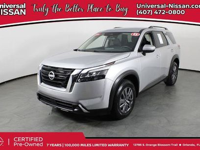Certified 2025 Nissan Pathfinder SV