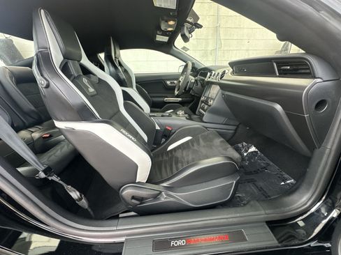 Used 2020 Ford Mustang Shelby GT500 w/ Technology Package RWD image 34