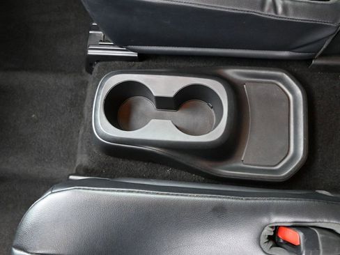 Used 2023 Toyota Highlander XLE image 20