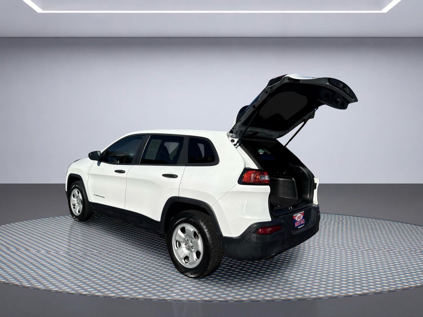 Used 2016 Jeep Cherokee Sport AWD/4WD image 8