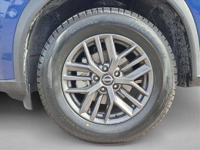 Used 2023 Nissan Rogue S FWD image 23