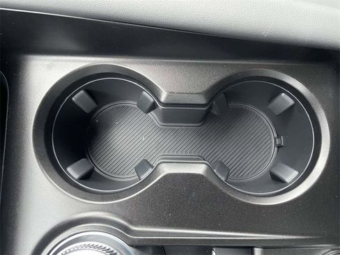 New 2026 Ford Explorer Active w/ Active Comfort Package image 16