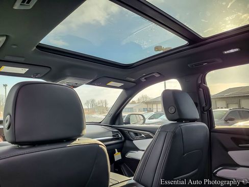 New 2026 Chevrolet Traverse High Country w/ LPO, Floor Liner Package image 12