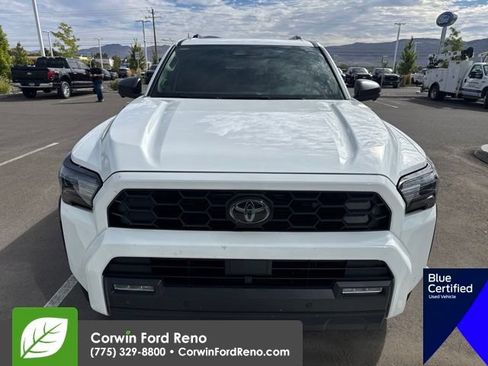 Used 2025 Toyota 4Runner TRD Off-Road Premium AWD/4WD image 2