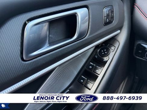 Used 2025 Ford Explorer ST RWD image 18